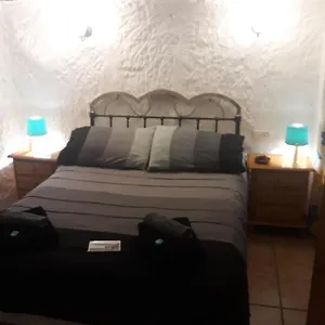 The Welcome Cave , Freila Espagne